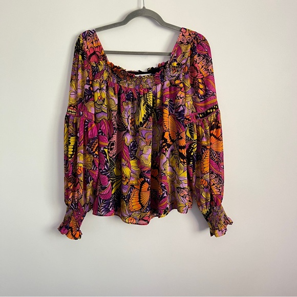 Anthropologie Tops - Anthropologie Alexandra Farmer Puff Sleeve Boho Floral Butterfly Top Size M
